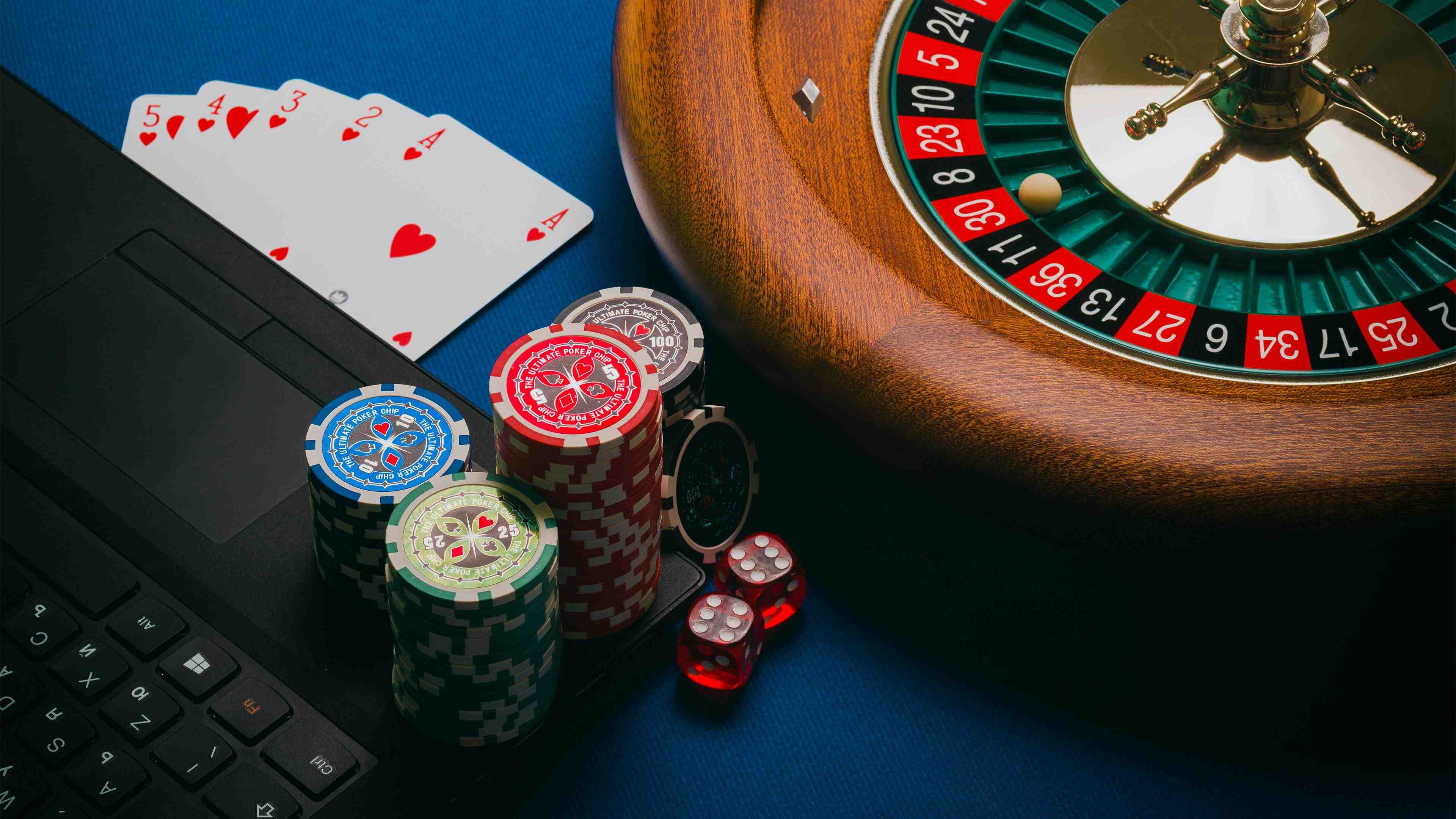 တိုက်ရိုက် Live Casino ဒိုင်လာနှင့် ကစားခြင်း